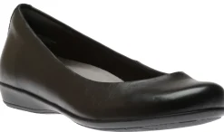 Earth Alder Astoria Black Leather Ballet Flat