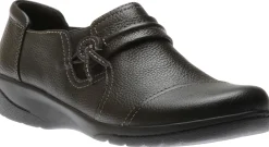 Sale Clarks Cheyn Madi Black Leather Slip-On