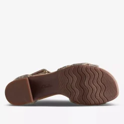 New Clarks Desirae Lily Biege