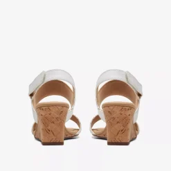 Outlet Clarks Kyarra Faye White
