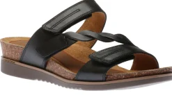 New Cobb Hill May W Slide Black
