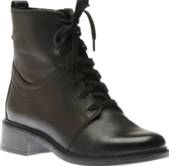 Hot Clarks Maye Step Black