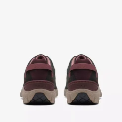 Clarks Wave Range Black